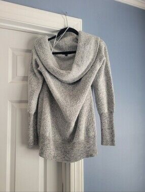 Banana Republic Gray Cowl Neck Off Shoulder Sweater M